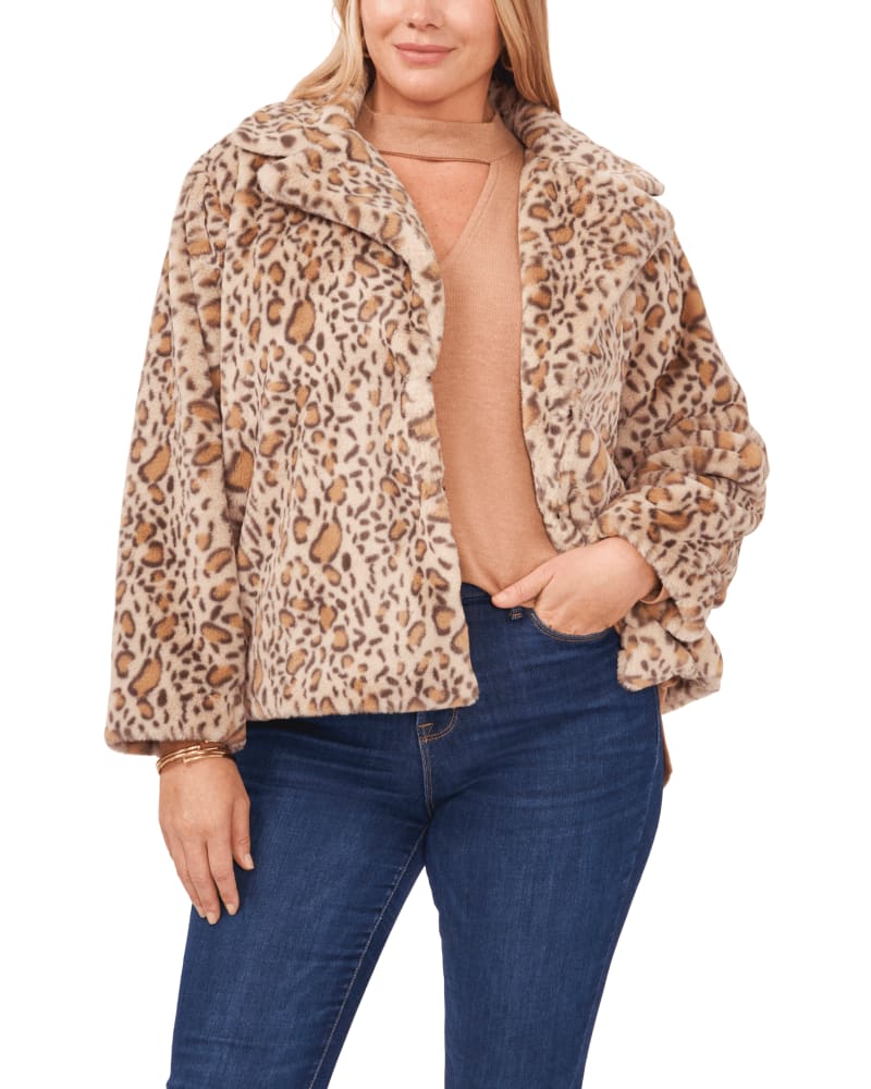 Front of a model wearing a size 1X Gabriella Animal-Print Faux Fur Coat in RICH BLACK by 1.State. | dia_product_style_image_id:262400